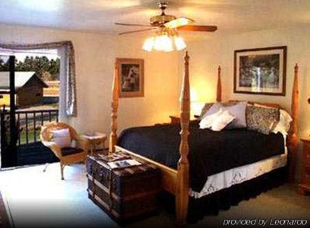 Bad Rock Bed And Breakfast Inn Columbia Falls Habitación foto
